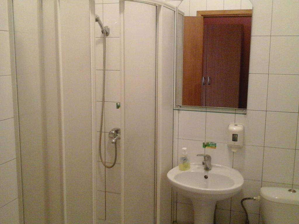 Skaistaziede Hotell Šiauliai Rum bild