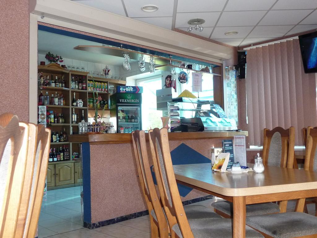 Skaistaziede Hotell Šiauliai Exteriör bild